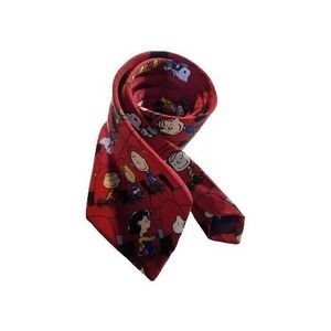 Peanuts Charlie, Snoopy, Linus Neck Tie -‎ 100% Silk  1142